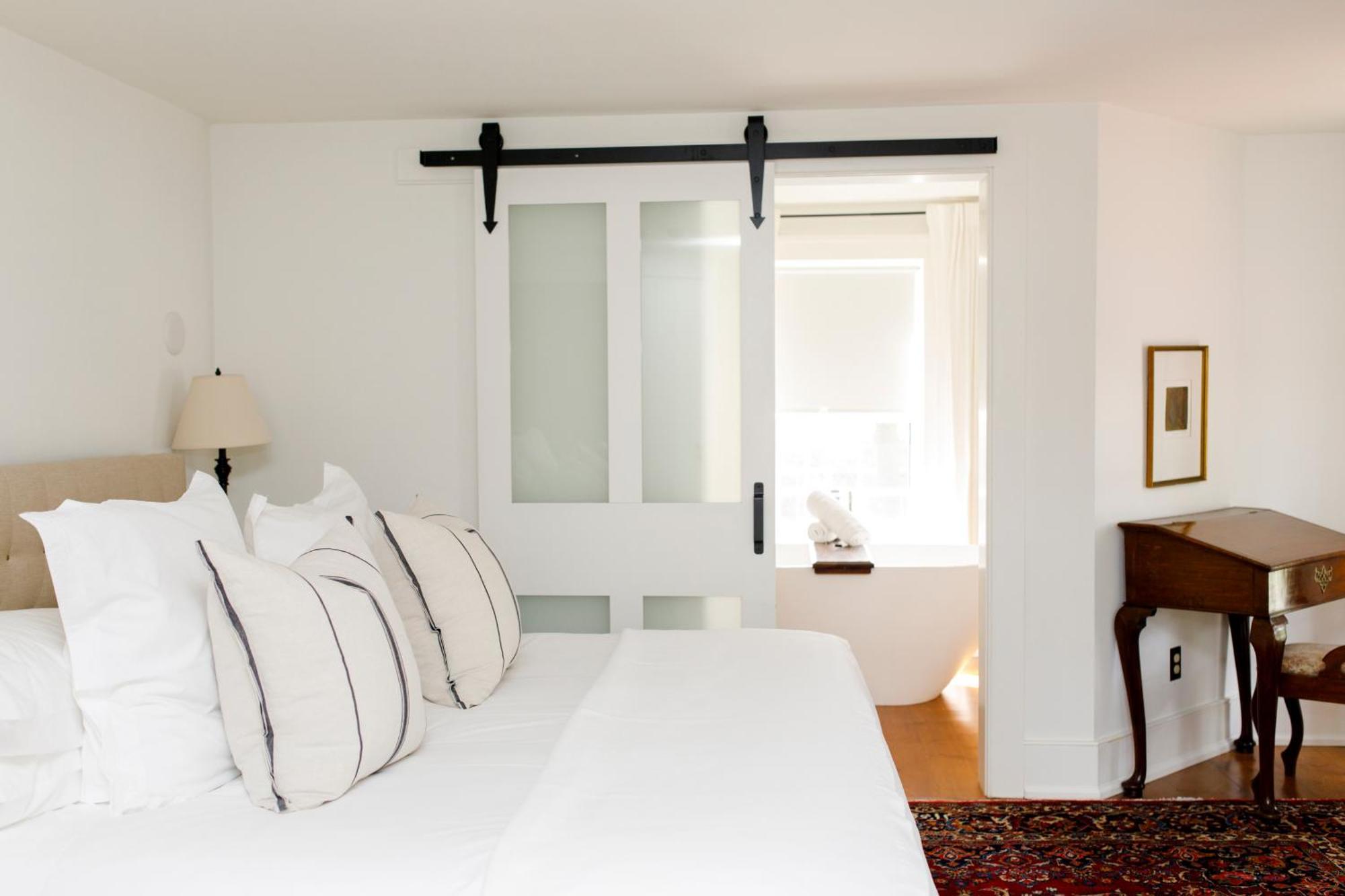 Woodbourne Inn Niagara-on-the-Lake ภายนอก รูปภาพ