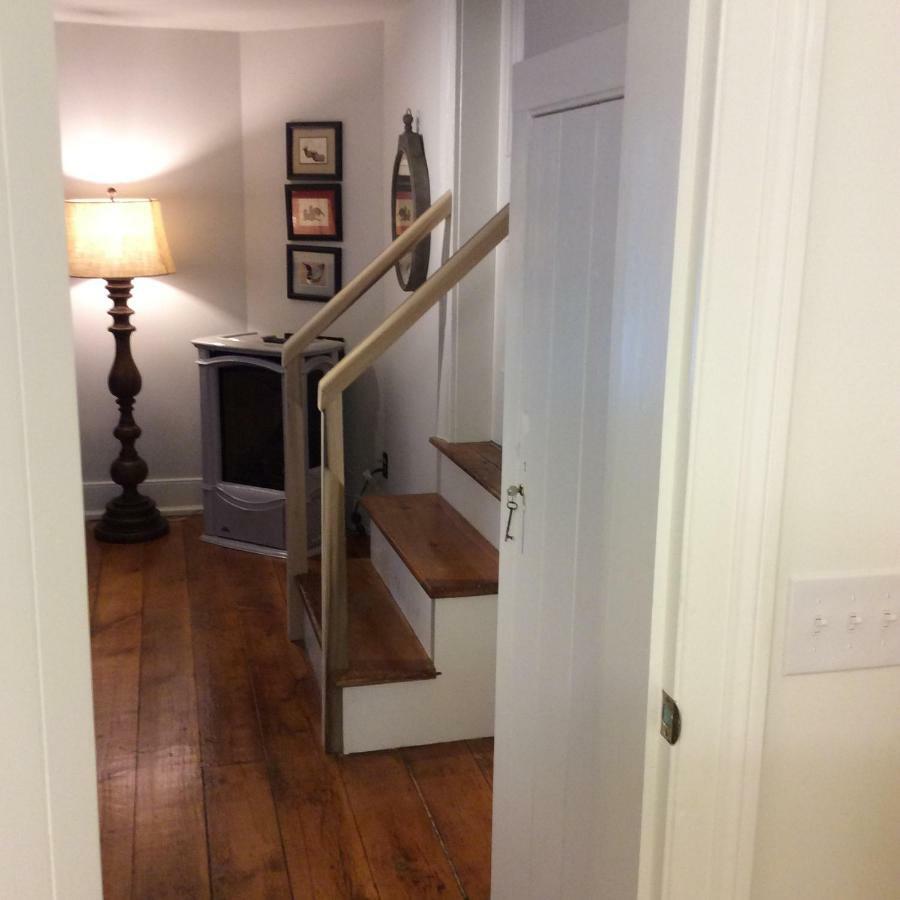 Woodbourne Inn Niagara-on-the-Lake ภายนอก รูปภาพ